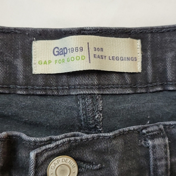 GAP Easy Leggings Black Faded Jeans 30R - Picture 9 of 9